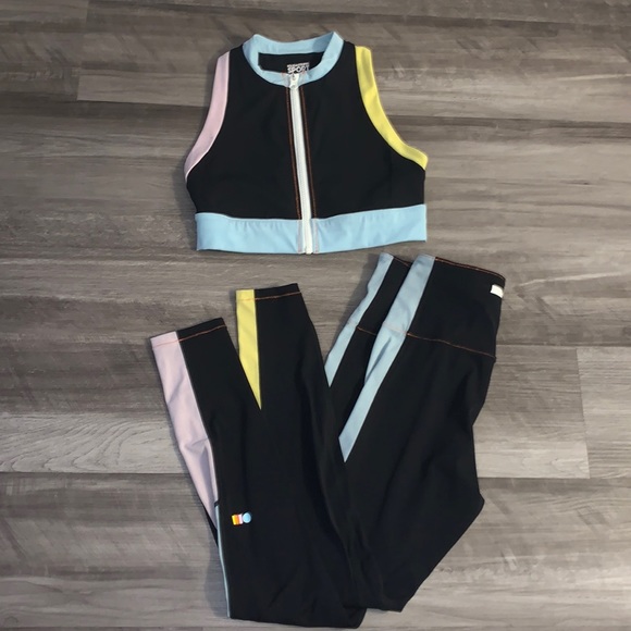 SOLID & STRIPED Pants - Solid & Striped High Neck Zip Set